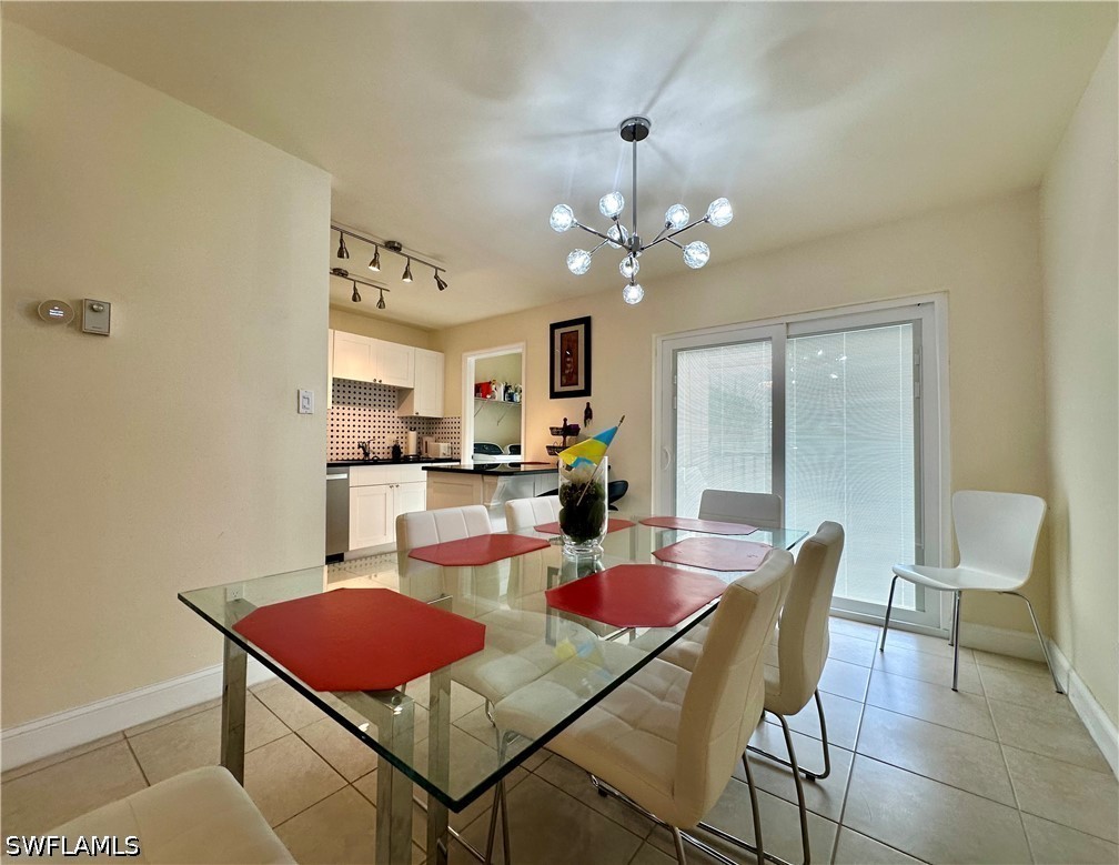 788 Park Shore Dr D20 Property Photo 8