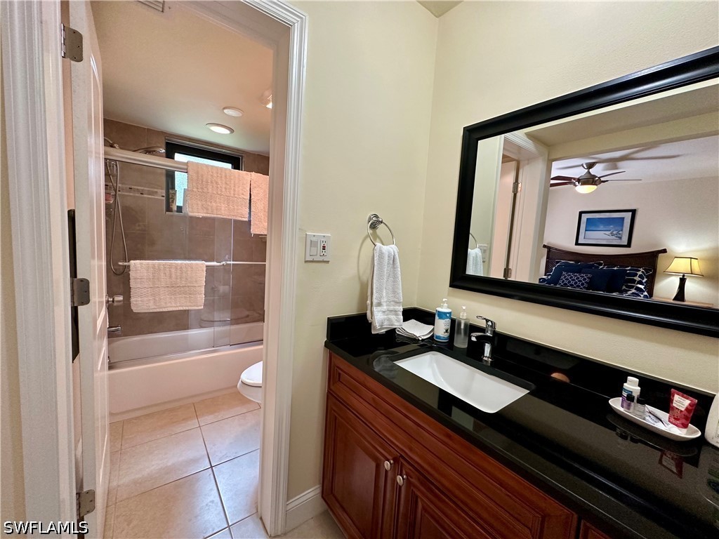 788 Park Shore Dr D20 Property Photo 16