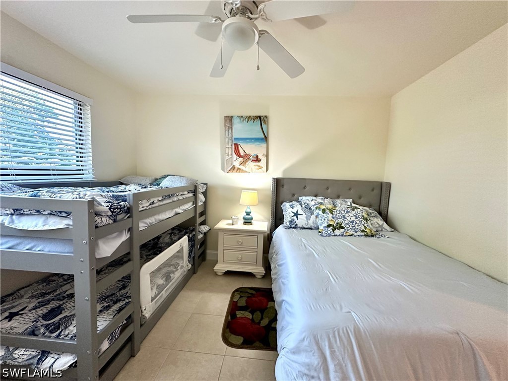 788 Park Shore Dr D20 Property Photo 18