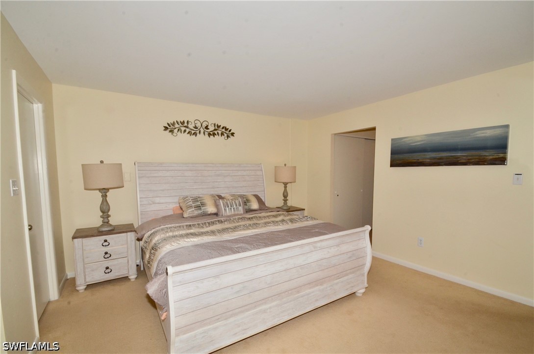 555 Park Shore Dr B-309 Property Photo 12