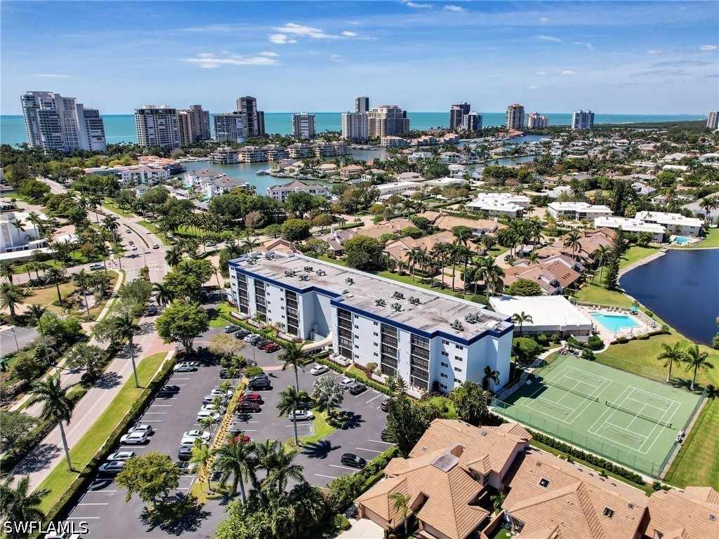 555 Park Shore Dr B-309 Property Photo 29