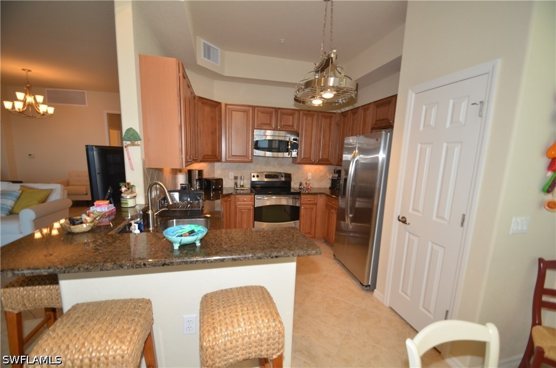 10572 Smokehouse Bay Dr 101 Property Photo 9