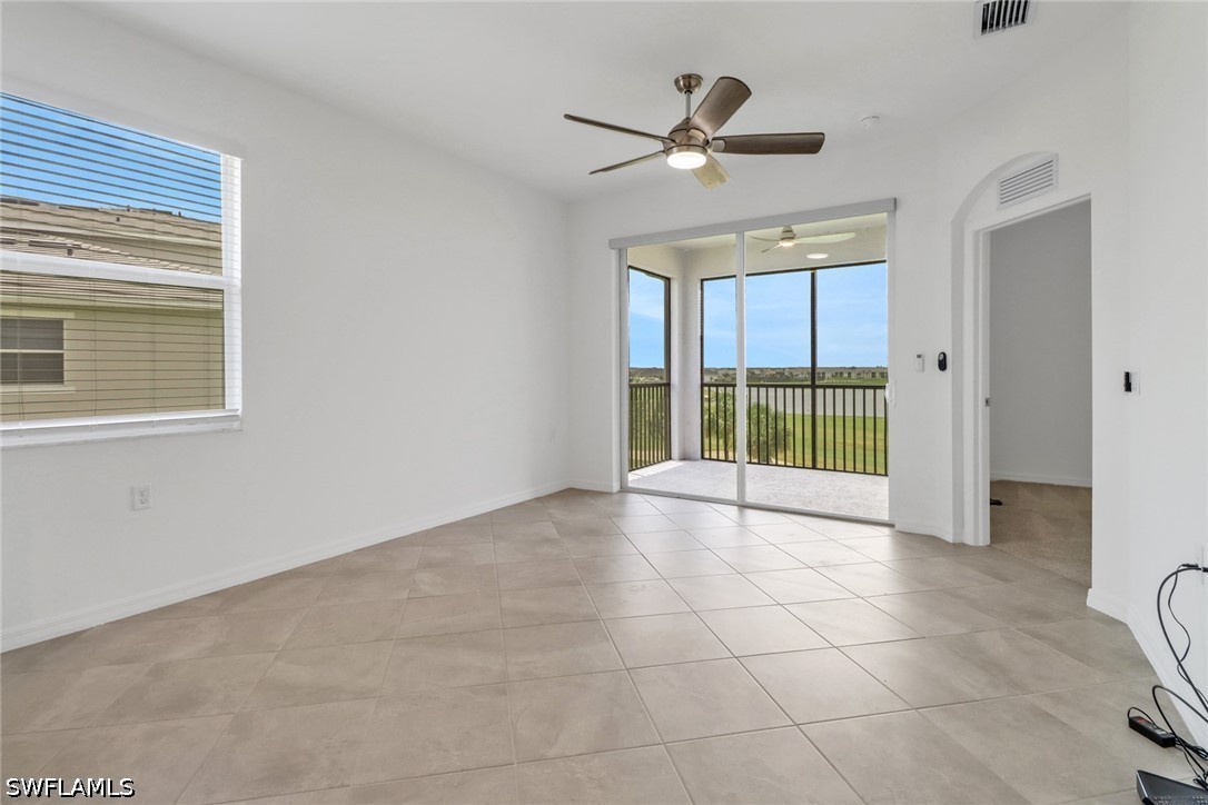 5715 Double Eagle Cir 4431 Property Photo 12