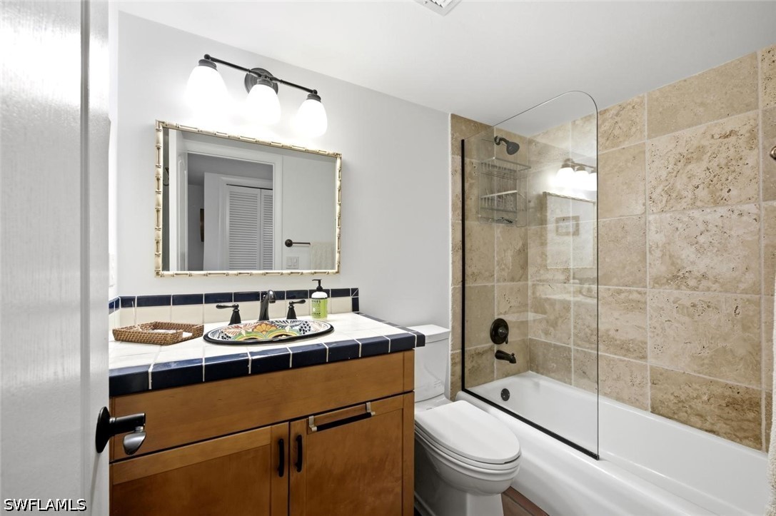 333 Harbour Dr 209 Property Photo 23