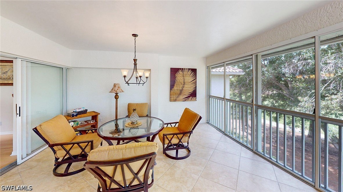 776 Eagle Creek Dr 303 Property Photo 10