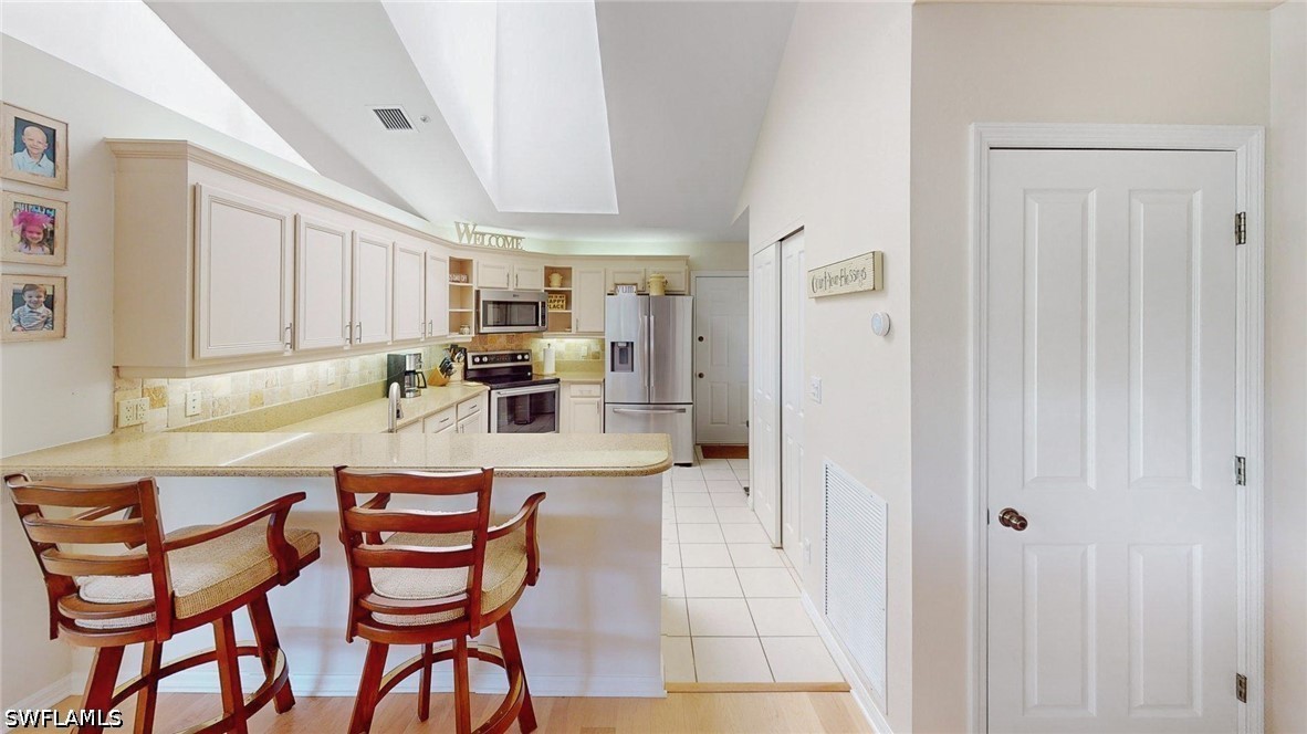 776 Eagle Creek Dr 303 Property Photo 15