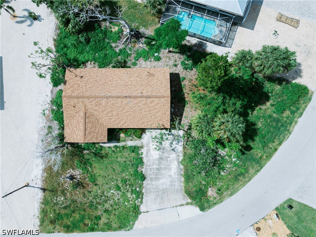 8000 Lagoon Rd Property Photo 13