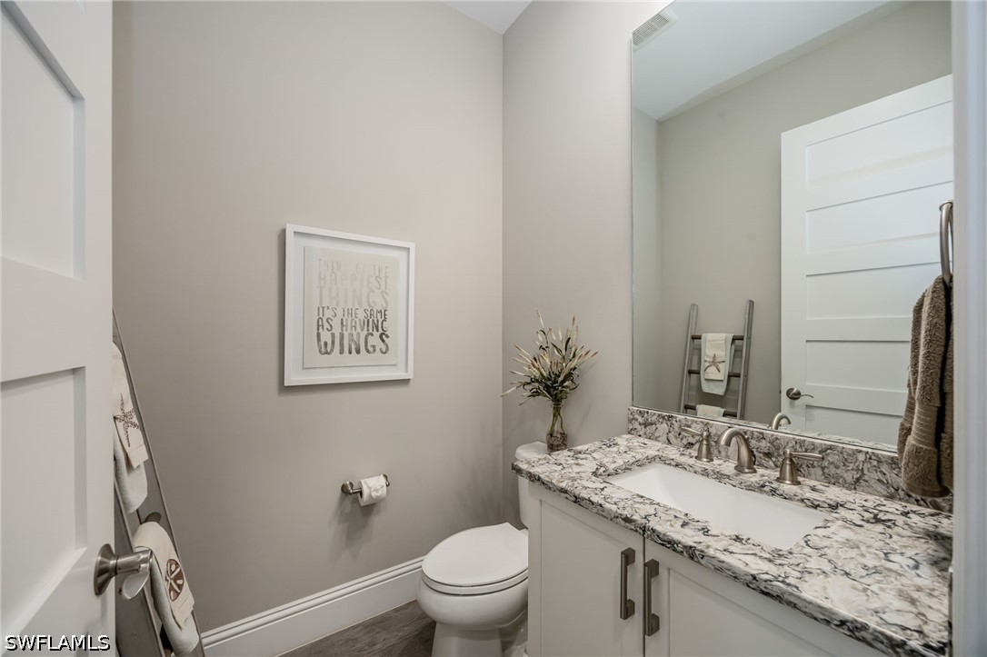 6386 Warwick Ave Property Photo 26