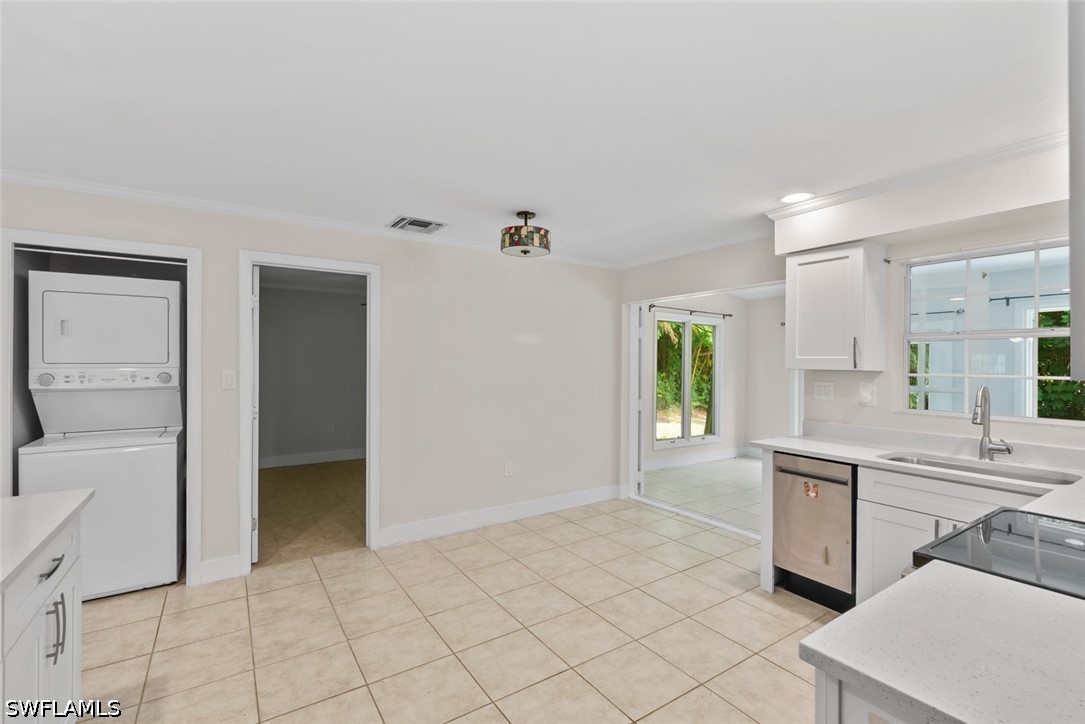 2437 Sunset Ave Property Photo 8