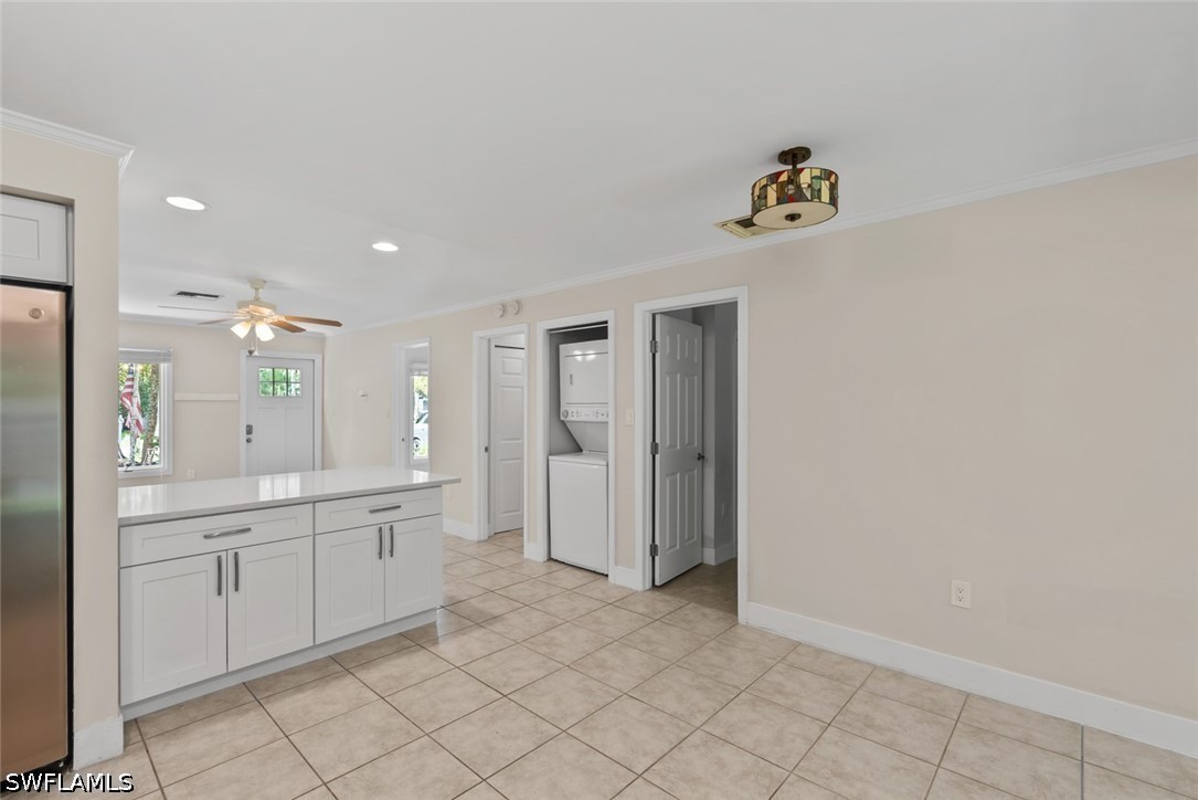 2437 Sunset Ave Property Photo 9