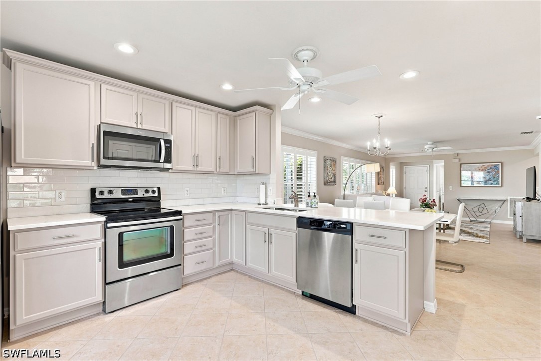 8732 Querce Ct Property Photo 8
