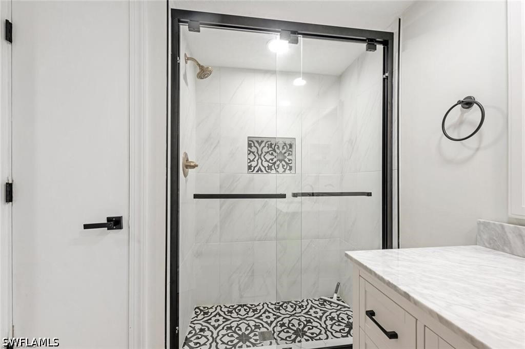 700 Valley Stream Dr 202 Property Photo 21
