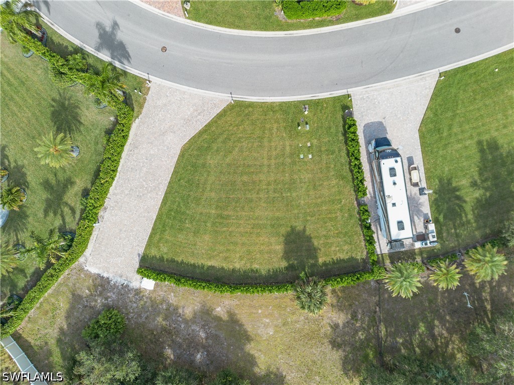13424 Golden Palms Cir Property Photo 5