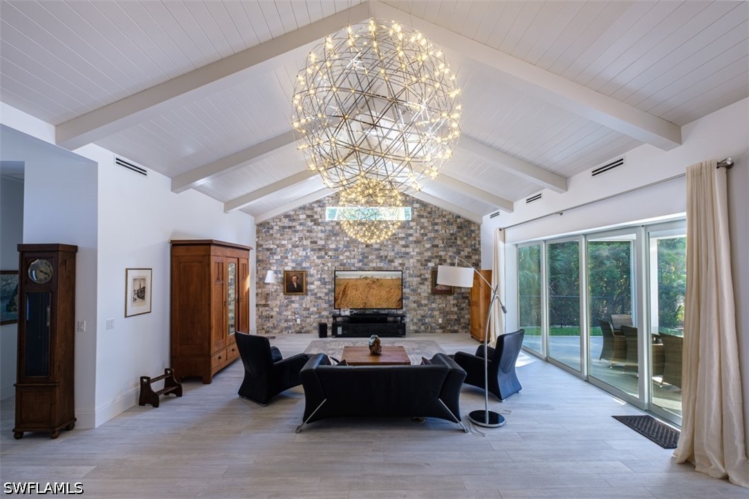 4 Willoughby Dr Property Photo 6