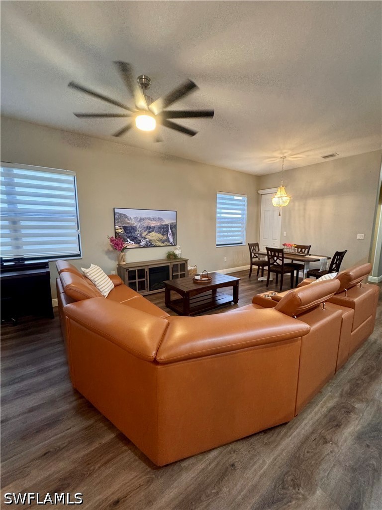 5357 Brin Way Property Photo 10