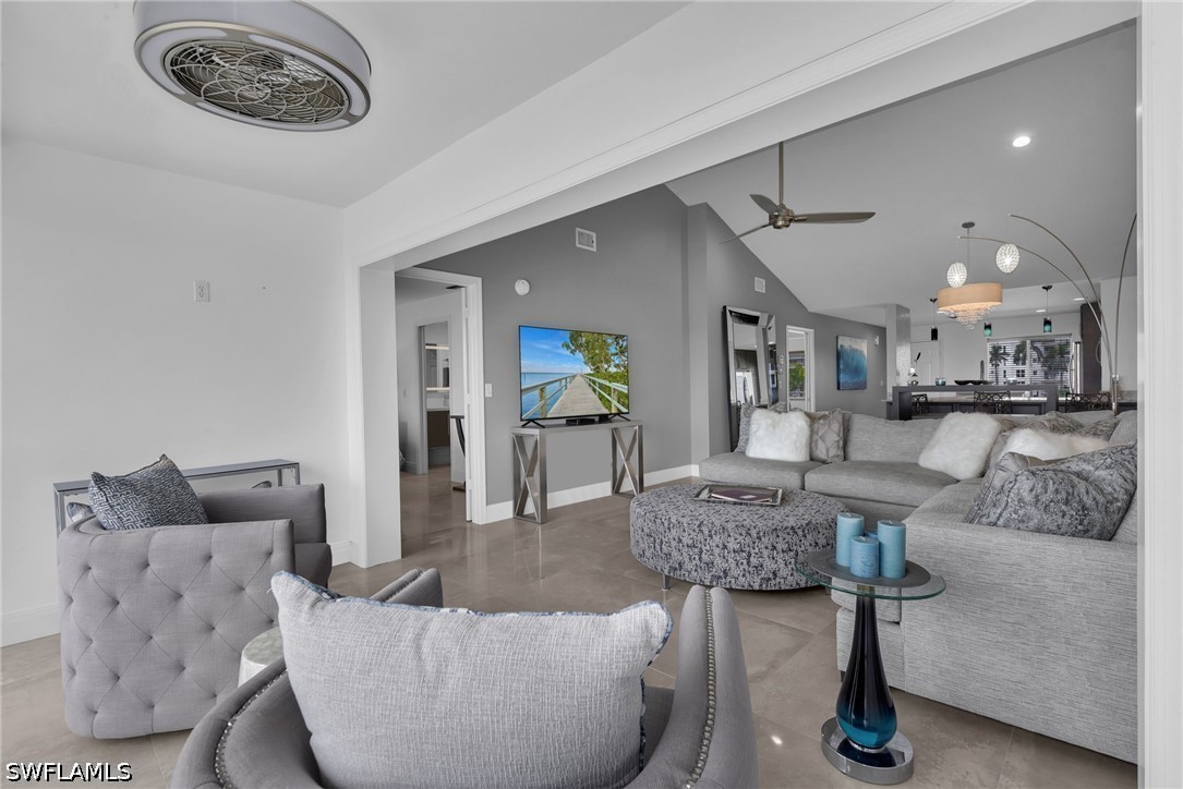 10684 Gulf Shore Dr B-302 Property Photo 14