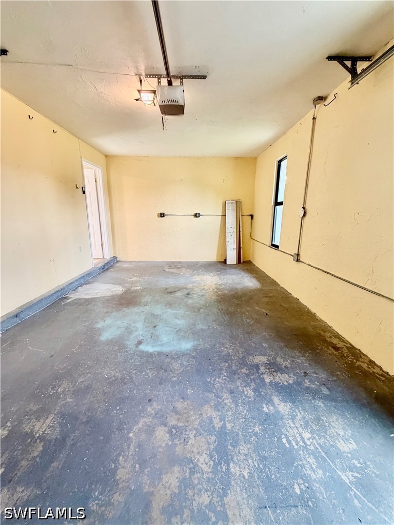 226027848 Property Photo 21