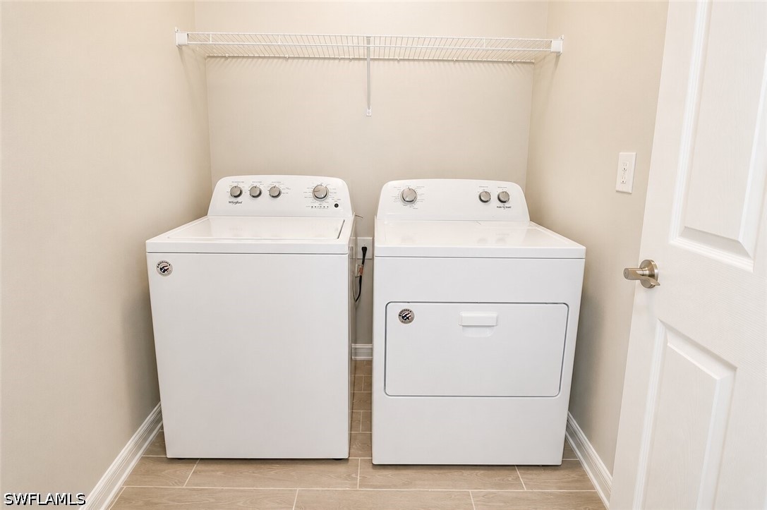 1248 Enbrook Loop Property Photo 17