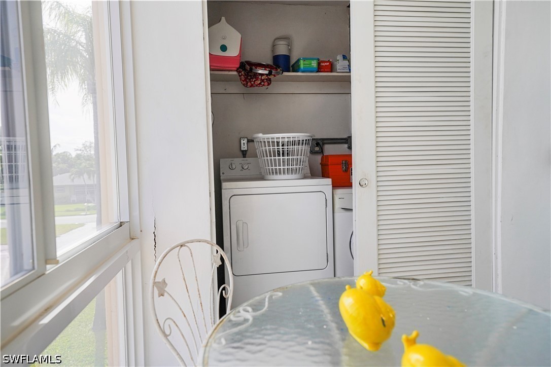 2222 Ne 1st Way Property Photo 7
