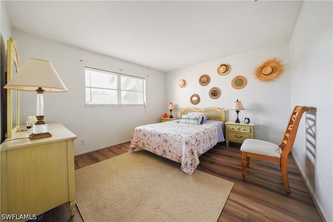 2222 Ne 1st Way Property Photo 9