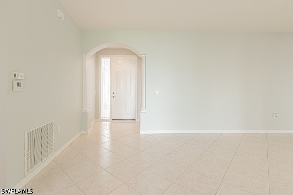 2215 Hawksridge Dr 802 Property Photo 3