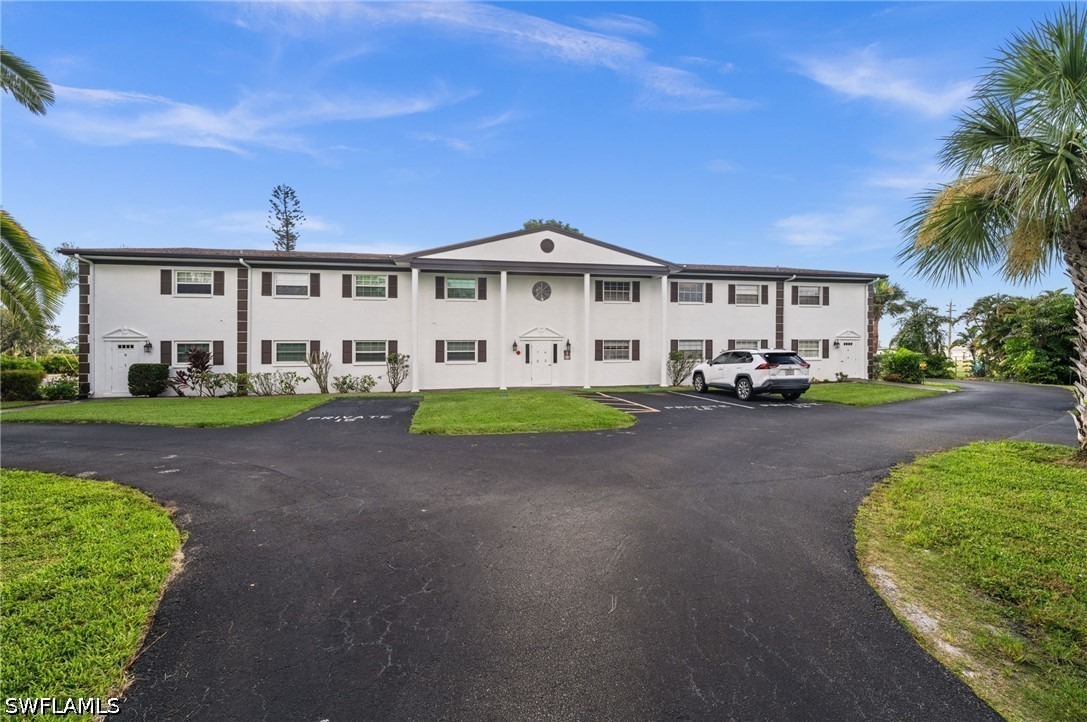 7001 New Post Dr 3 Property Photo 4