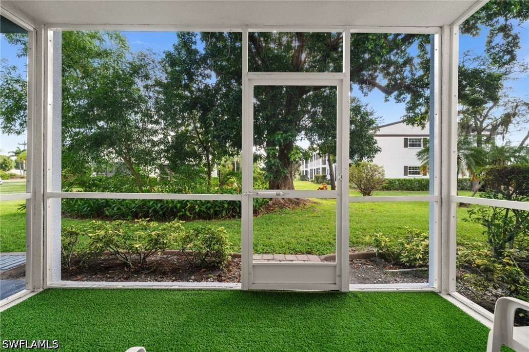 7001 New Post Dr 3 Property Photo 18