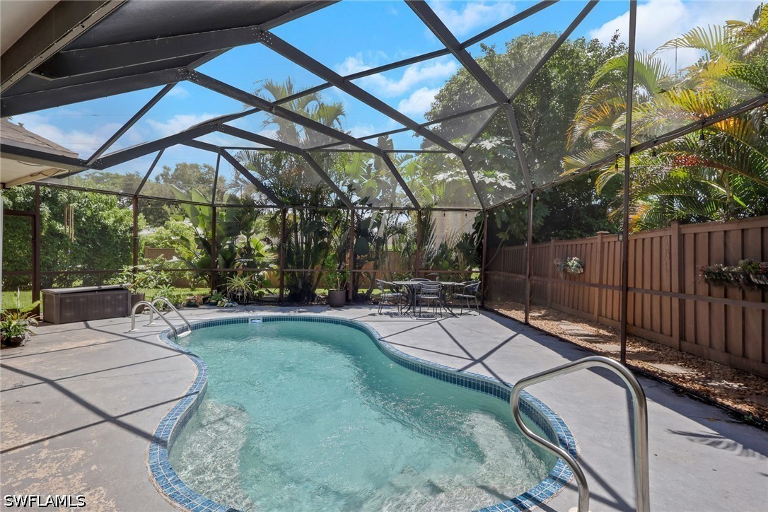 3036 Round Table Ln Property Photo 30