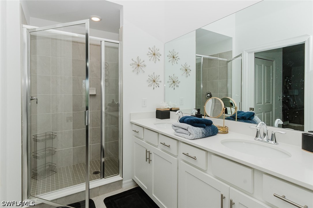 5427 Double Eagle Cir 2825 Property Photo 13