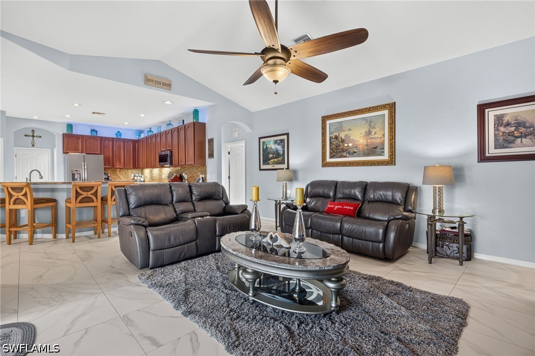 10650 Sir Michaels Place Dr Property Photo 12