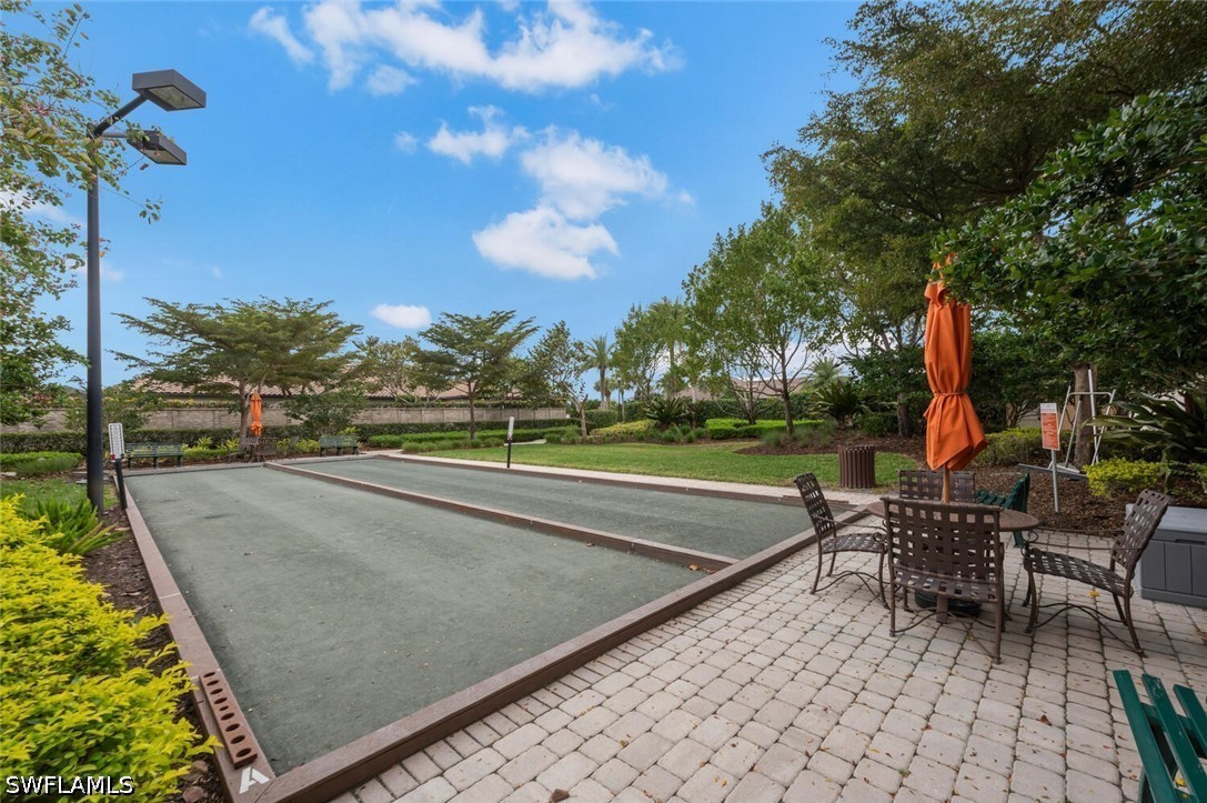 8209 Lucello Ter W Property Photo 21