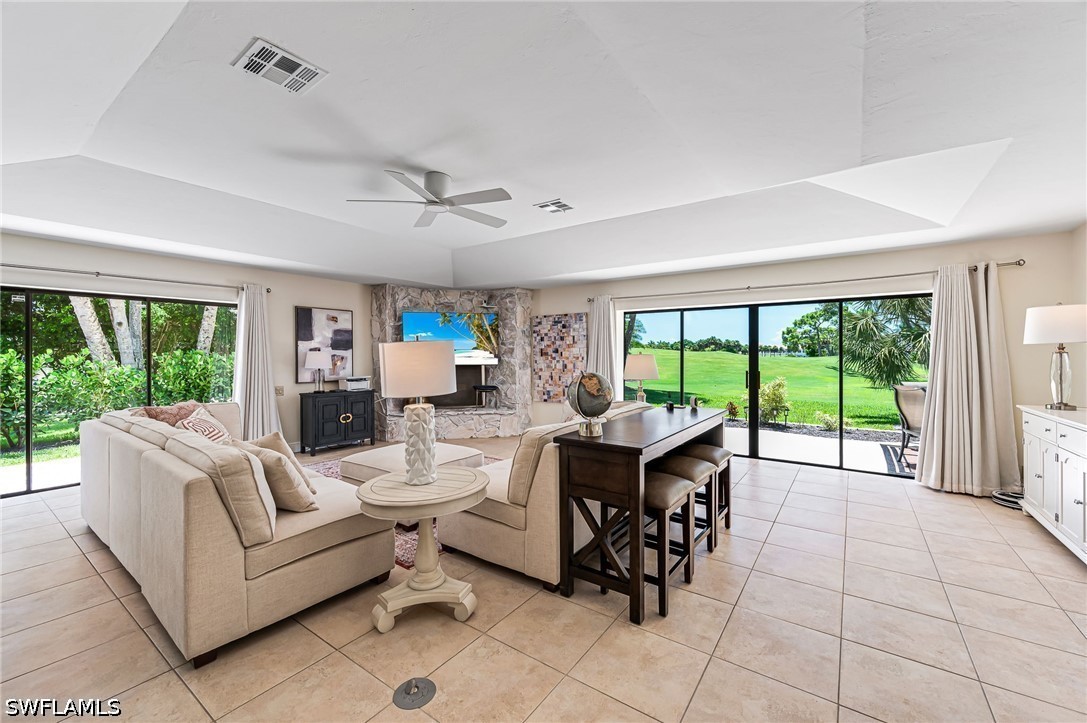 9908 White Sands Pl Property Photo 6