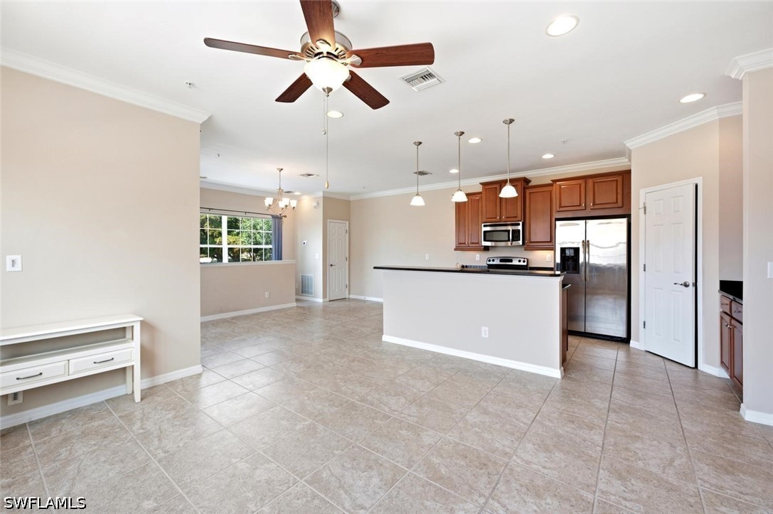 23421 Alamanda Dr 201 Property Photo 8