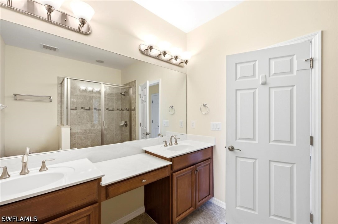 23421 Alamanda Dr 201 Property Photo 14