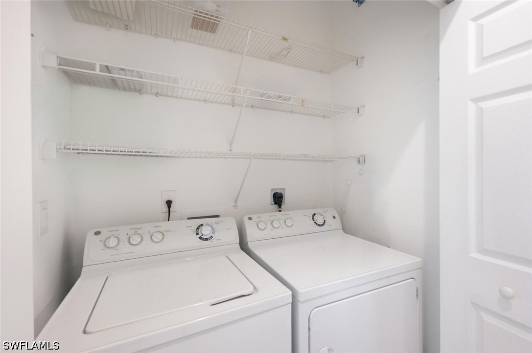 23421 Alamanda Dr 201 Property Photo 17