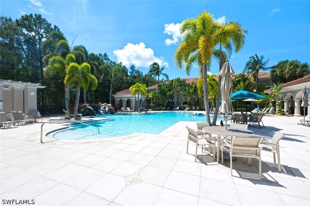 23421 Alamanda Dr 201 Property Photo 21