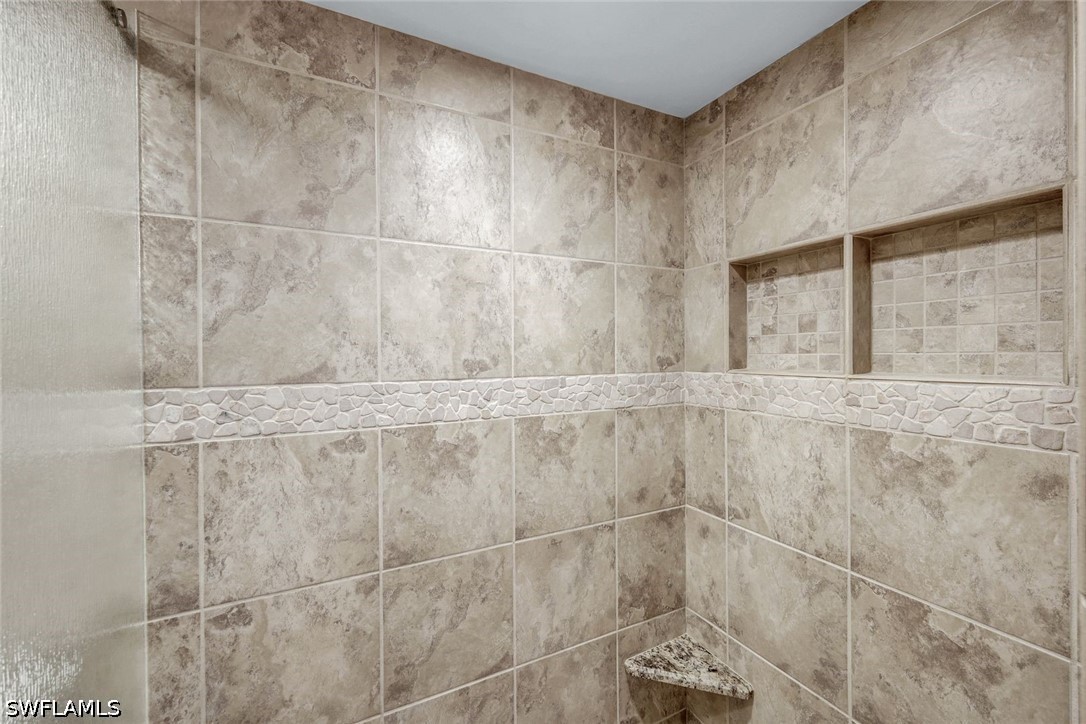11594 Quail Village Way Property Photo 23