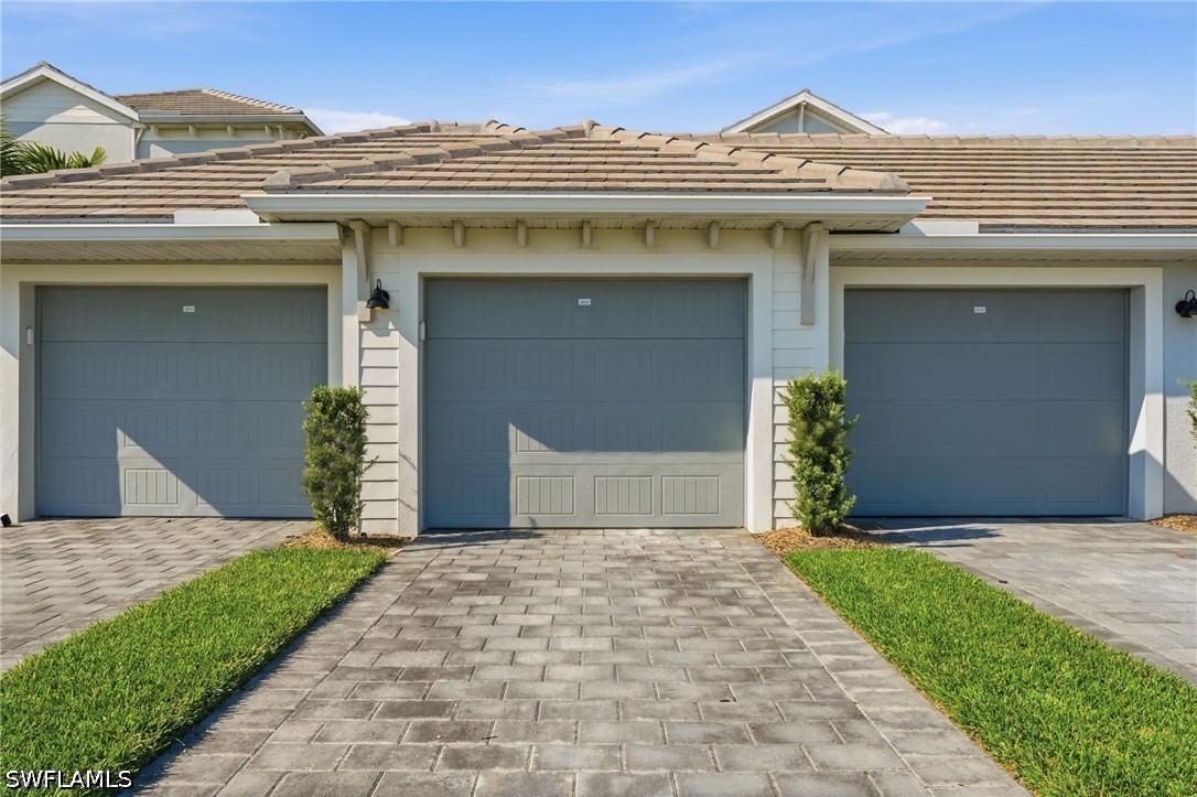 5427 Double Eagle Cir 2824 Property Photo 31