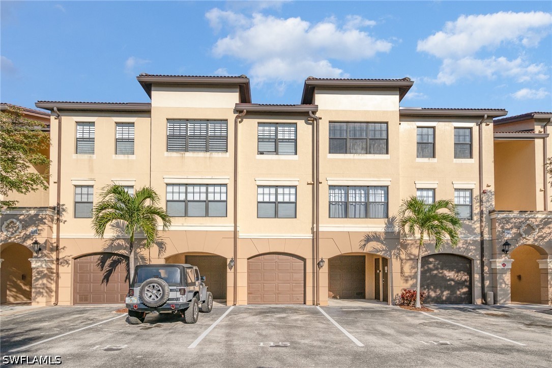 12965 Positano Cir 305 Property Photo 15