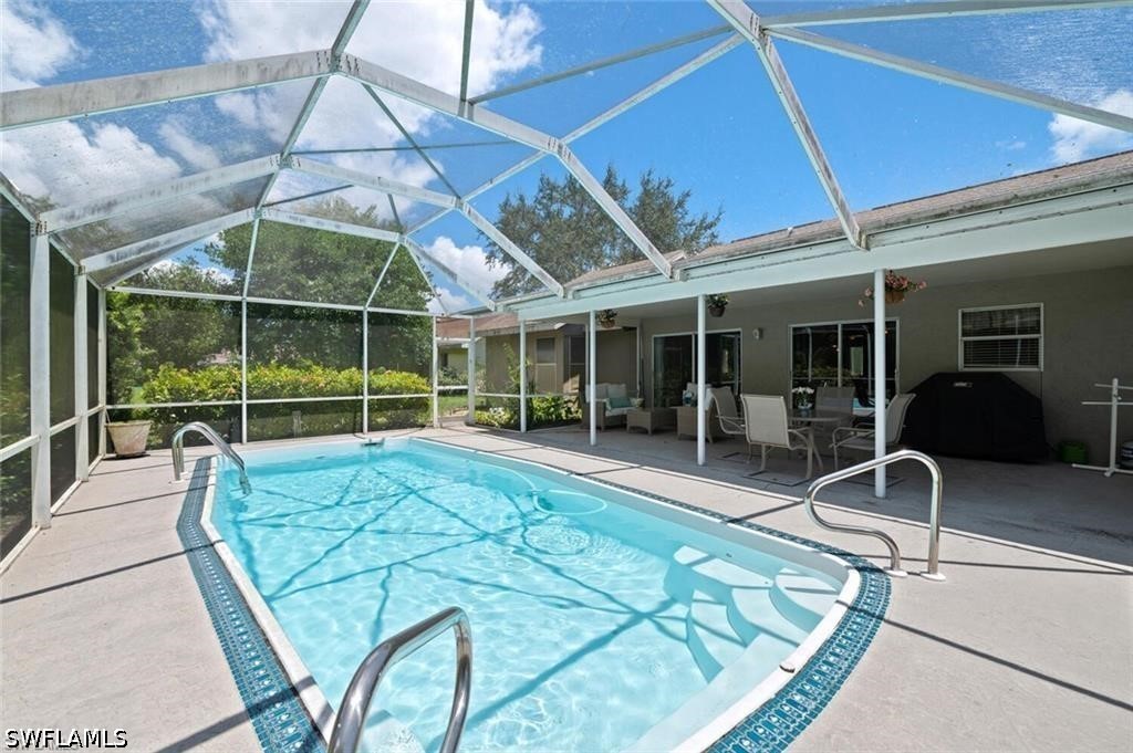 22614 Fountain Lakes Blvd Property Photo 2