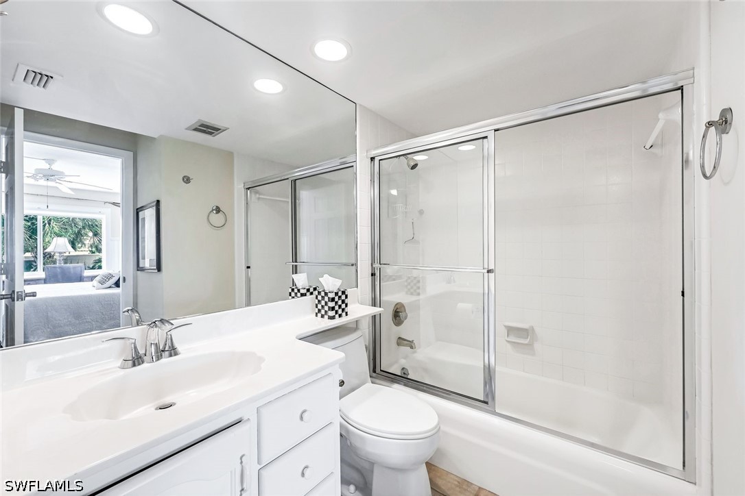 2216 Gulf Shore Blvd N R3 Property Photo 14