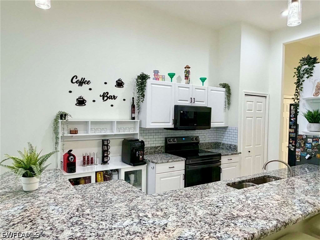 9052 Leatherwood Loop Property Photo 4