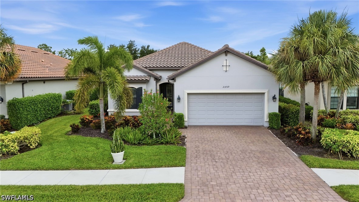 23729 Pebble Pointe Ln Property Photo 1