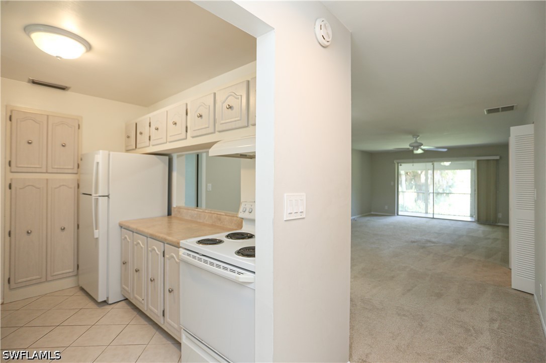221 Cypress Way E 201 Property Photo 6