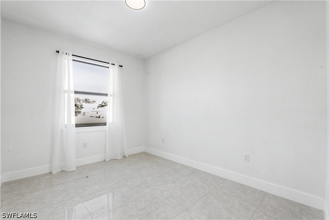 873 Eisenhower Blvd Property Photo 17