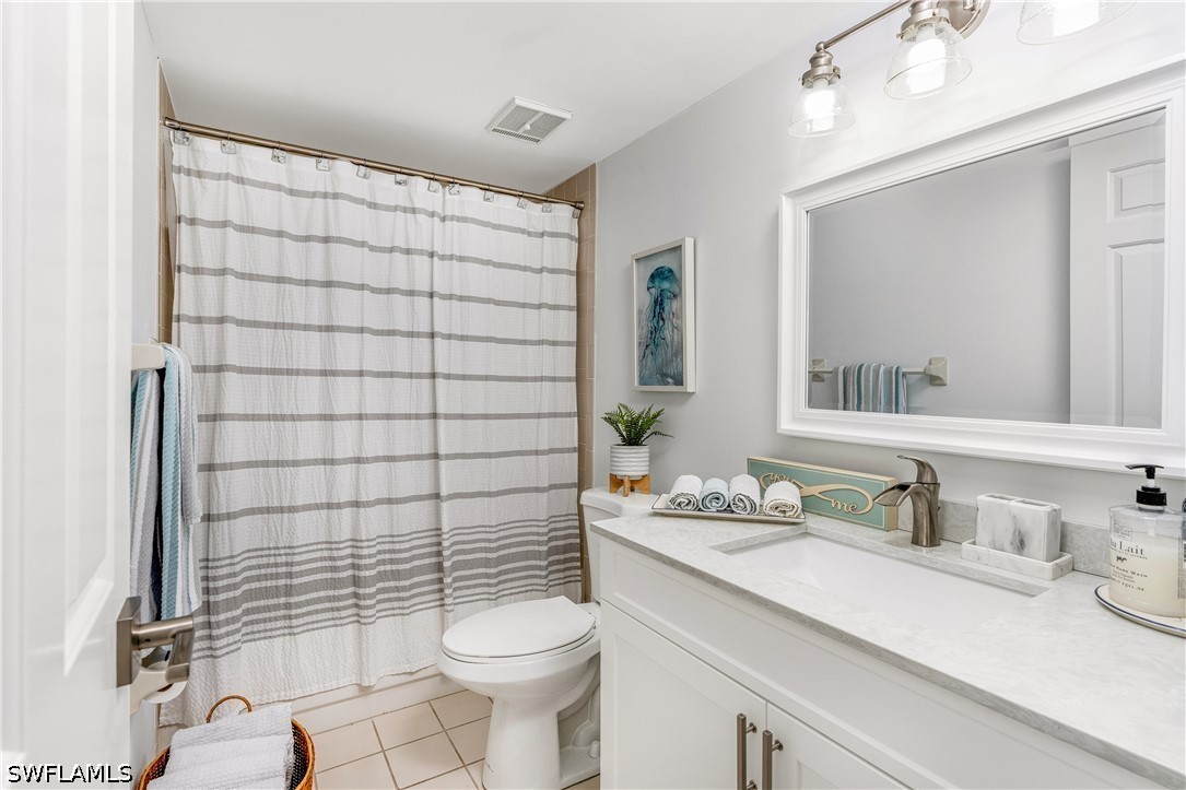 3001 Sandpiper Bay Circle Property Photo 11