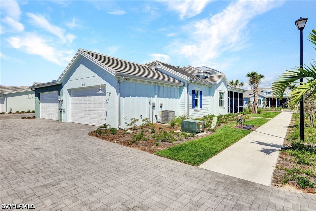7111 Cayo Coco Ln Property Photo 2