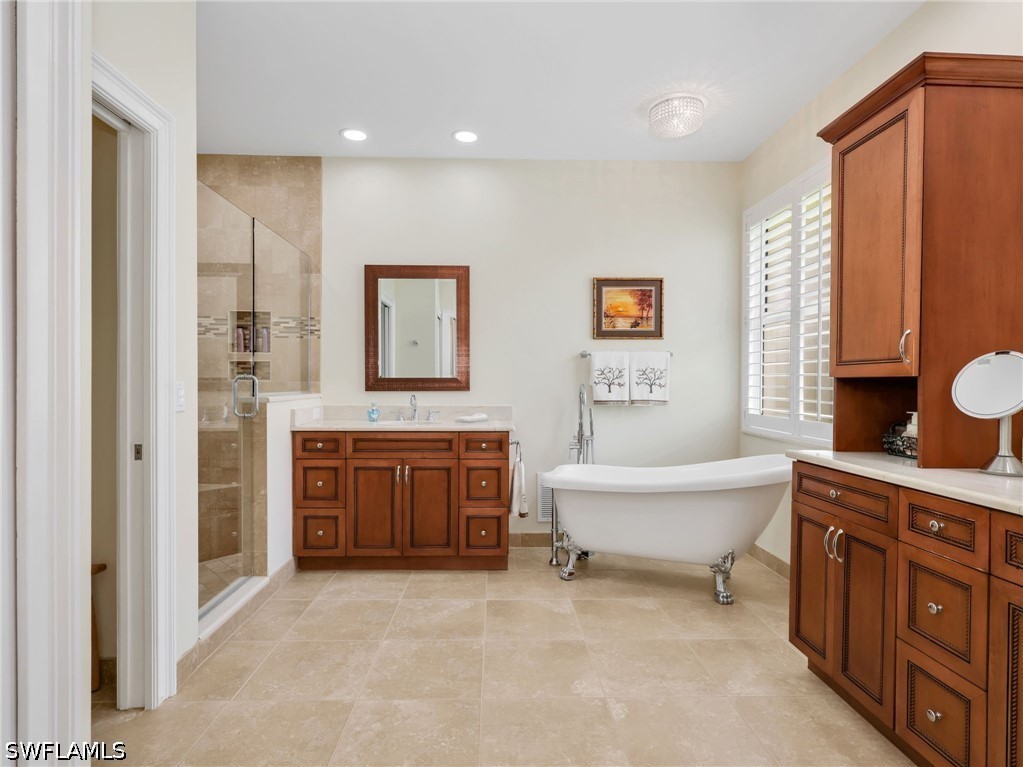 10842 Tiberio Dr Property Photo 23