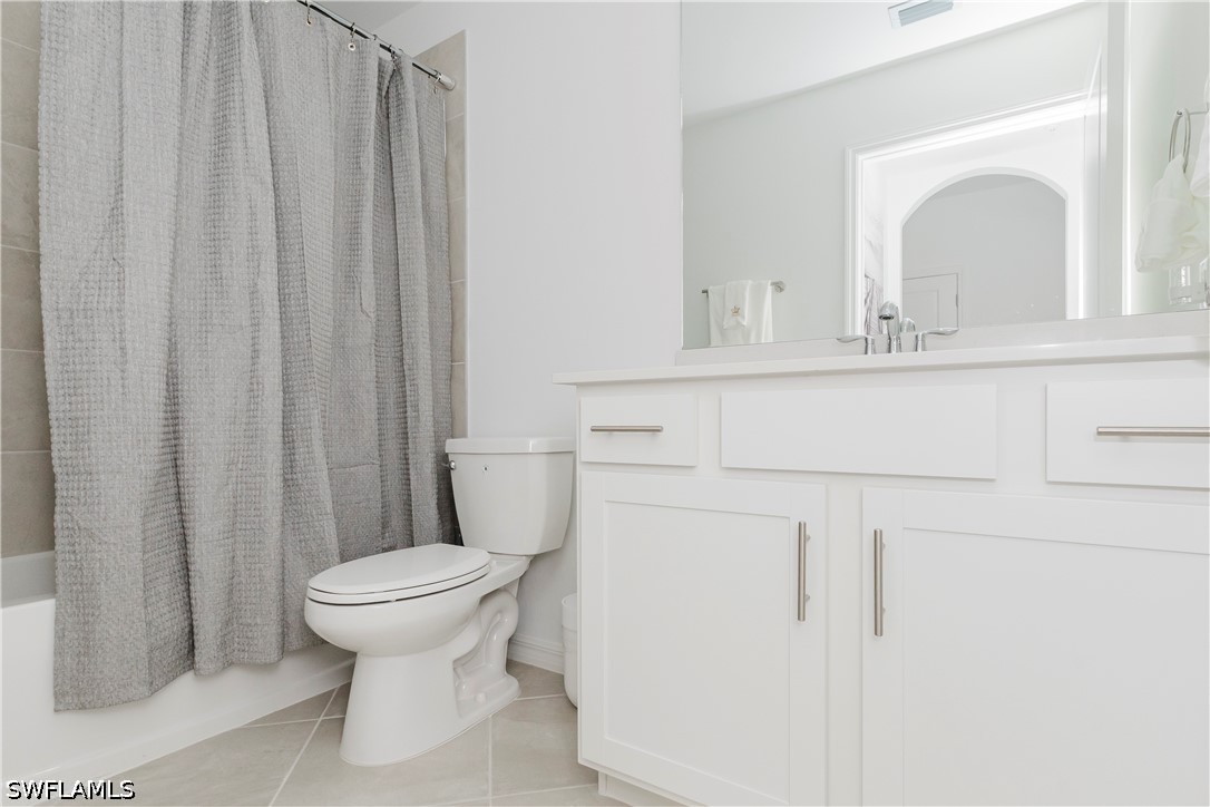 5555 Double Eagle Cir 3922 Property Photo 7