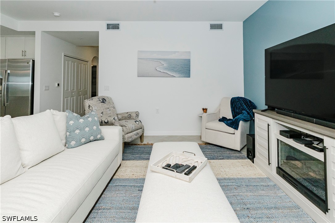 5555 Double Eagle Cir 3922 Property Photo 13